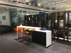 美林時(shí)尚展廳