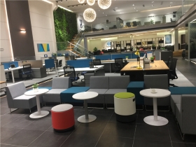 美林時(shí)尚展廳